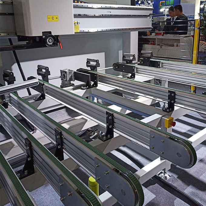 PVC WINDOW AND DOOR MAKING VERTICAL CNC 4 CORNER UPVC WELDING MACHINE 0
