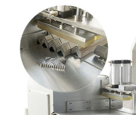Windows machines cutting window door corner connector automatic cutting saw window profile cutting center machine